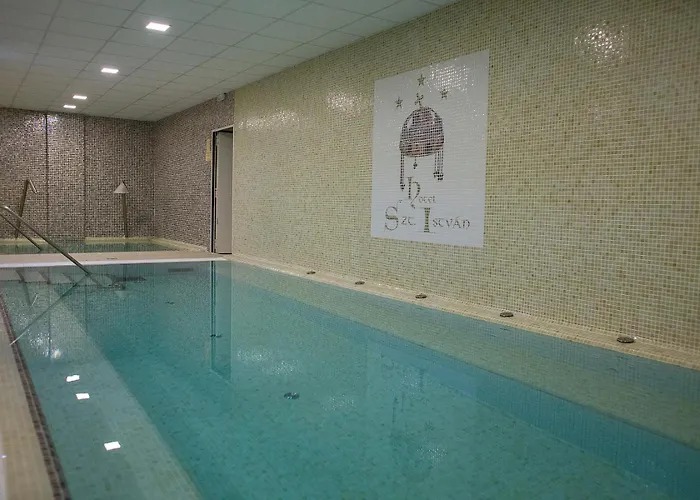 Szent István Szálloda 3*